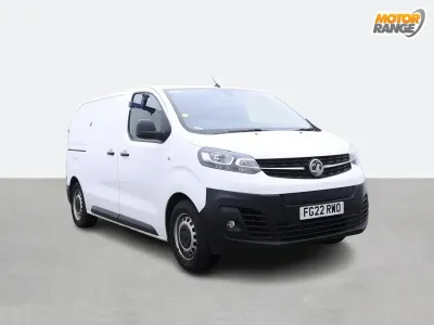 Used Vauxhall Vivaro 100 kW (136 HP) 2022 White MPV