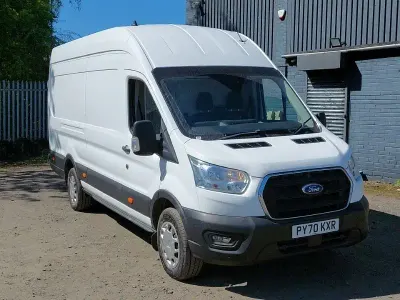 Begagnad Ford Transit Trend 130 HK (95 kW) 2021 Vit Van