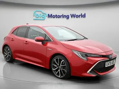 Used Toyota Corolla 184 HP (135 kW) 2020 Red Hatchback