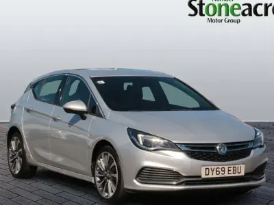 Used Vauxhall Astra SRi 150 HP (110 kW) 2019 Silver Hatchback