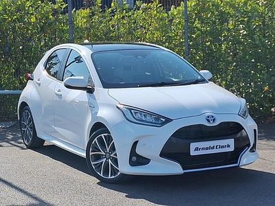 Second-hand Toyota Yaris Hybrid 116 CP (85 kW) 2021 Alb Hatchback