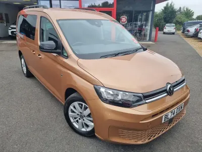 Used VW Caddy Maxi S 122 HP (89 kW) 2024 Bronze MPV