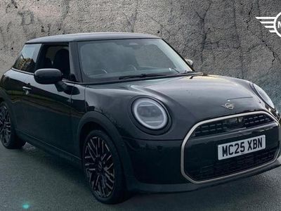 Used Mini Cooper Hatch 154 HP (113 kW) 2025 Black Hatchback