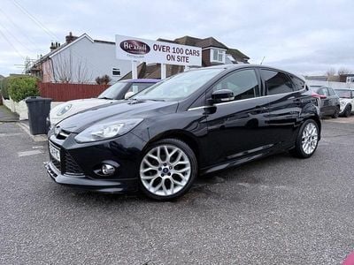 Used Ford Focus Zetec 115 HP (84 kW) 2014 Black Hatchback