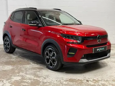 Used Citroën e-C3 83 kW (113 HP) 2024 Red Hatchback