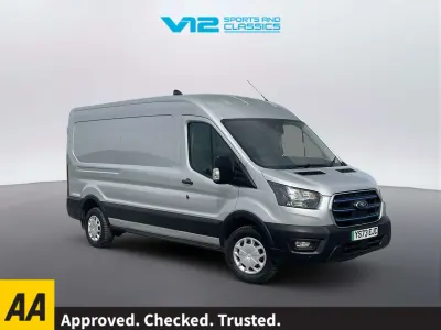 Usado Ford Transit Trend 135 kW (184 CV) 2023 Plateado Van