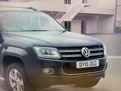 Black Used 2015 VW Amarok Highline Pickup | £7,850 (Good price)