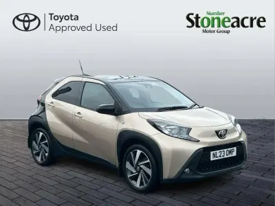 Used Toyota Aygo X 72 HP (52 kW) 2023 Beige SUV