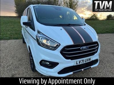Used Ford Transit Custom Sport 185 HP (136 kW) 2021 White Van