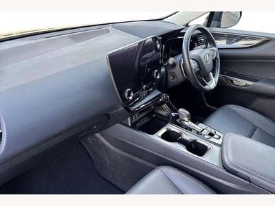 Usado Lexus NX450h+ 306 CV (225 kW) 2023 Negro SUV