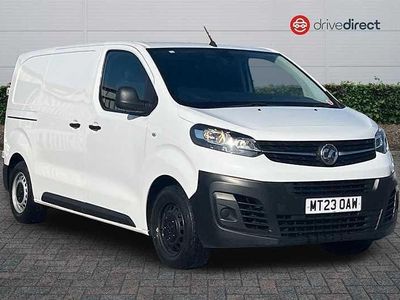 Used Vauxhall Vivaro S 120 HP (88 kW) 2023 White MPV
