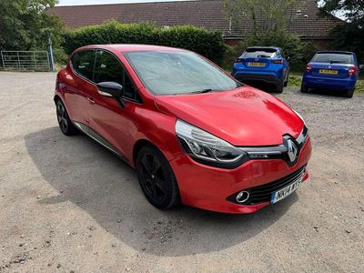 Used Renault Clio IV Dynamique 2014 Red Hatchback