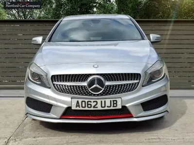 Begagnad Mercedes A250 AMG 211 HK (155 kW) 2012 Silver Halvkombi
