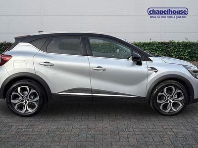 Second-hand Renault Captur Techno 2022 SUV