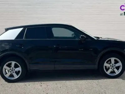 Usado Audi Q2 Sport 150 HP (110 kW) 2019 Preto SUV