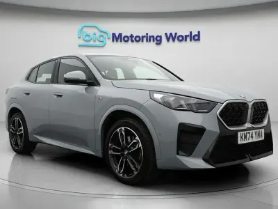 Begagnad BMW X2 M Sport 170 HK (125 kW) 2024 Grå SUV