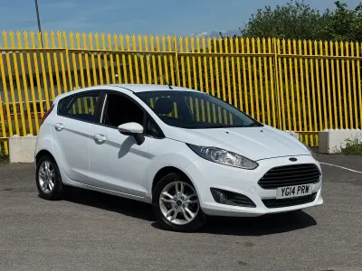 Used Ford Fiesta Zetec 2016 White Hatchback