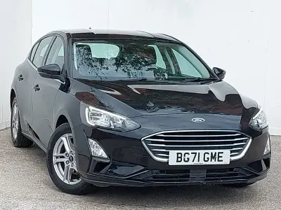 Usado Ford Focus Zetec 125 HP (91 kW) 2021 Preto Citadino