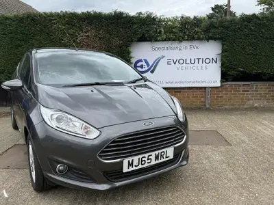 Used Ford Fiesta Zetec 82 HP (60 kW) 2017 Hatchback