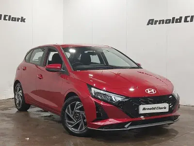 New Hyundai i20 Advanced 100 HP (73 kW) 2025 Red Hatchback