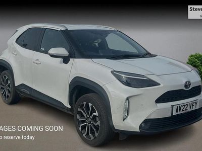 Used Toyota Yaris Hybrid Design 2022 White Hatchback