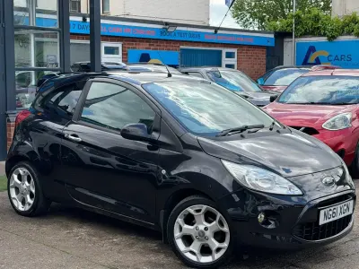 Używany Ford Ka Metall 69 KM (50 kW) 2011 Czarny Hatchback
