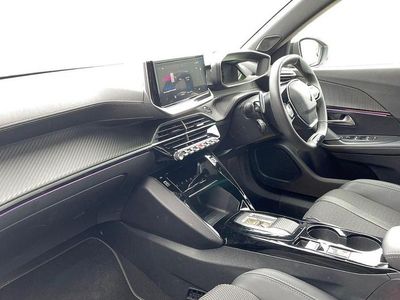 Używany Peugeot 2008 GT 134 KM (98 kW) 2025 Biały SUV