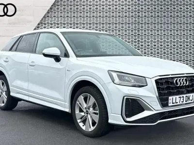 Used Audi Q2 S-Line 150 HP (110 kW) 2023 White SUV