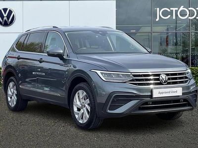 Used VW Tiguan Allspace Life 150 HP (110 kW) 2023 Grey SUV