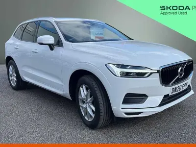Usado Volvo XC60 Momentum 194 CV (142 kW) 2020 Blanco SUV