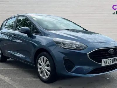 Begagnad Ford Fiesta Trend 75 HK (55 kW) 2022 Blå Halvkombi