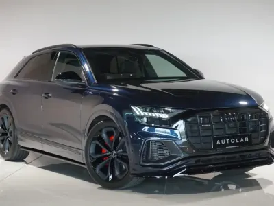 Usado Audi Q8 Black Edition 340 CV (250 kW) 2023 Azul SUV