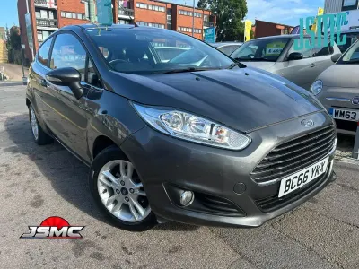 Used Ford Fiesta Zetec 82 HP (60 kW) 2017 Grey Hatchback