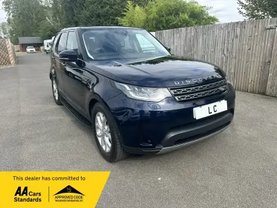 Used Land Rover Discovery SE 306 HP (225 kW) 2020 Blue SUV