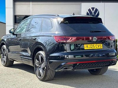 Used VW Touareg Black Edition 286 HP (210 kW) 2025 Black SUV