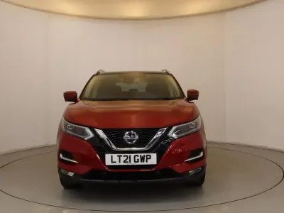 Used Nissan Qashqai N-Motion 158 HP (116 kW) 2021 Red SUV