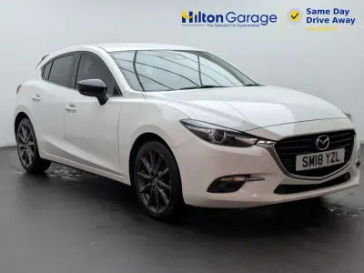 Używany Mazda 3 Inclusive 120 KM (88 kW) 2018 Biały Hatchback