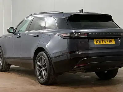 Second-hand Land Rover Range Rover Velar SE Dynamic 397 CP (291 kW) 2023 Albastru SUV