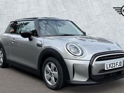 Used Mini Cooper Classic 134 HP (98 kW) 2023 Silver Hatchback