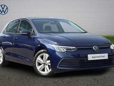 Used VW Golf VIII Life 130 HP (95 kW) 2020 Blue Hatchback