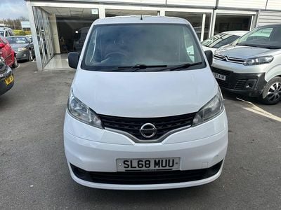 Used Nissan NV200 Tekna 2018 White MPV