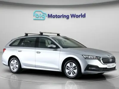 Used Skoda Octavia SE Technology 116 HP (85 kW) 2023 Silver Estate