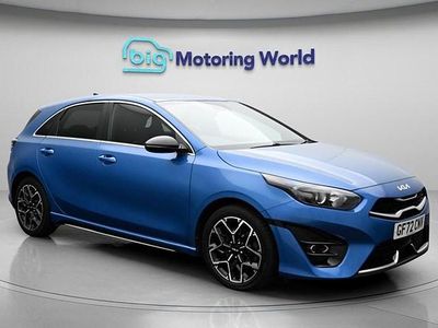 Usado Kia Ceed GT-Line 158 HP (116 kW) 2022 Azul Citadino