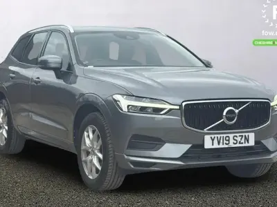 Used Volvo XC60 Momentum 250 HP (183 kW) 2019 Grey SUV