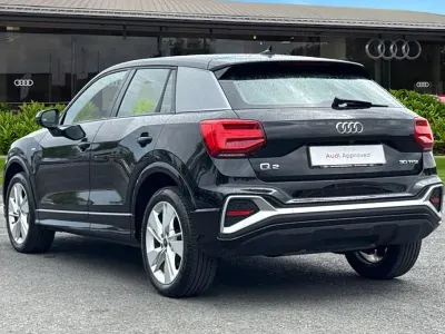 Usado Audi Q2 S-Line 110 CV (80 kW) 2023 Negro SUV