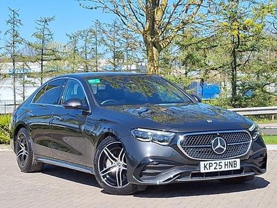 Usado Mercedes E200 AMG Line Premium 204 HP (150 kW) 2025 Cinzento Sedan