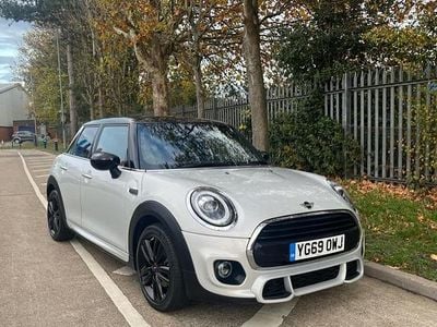 Silver Used 2019 Mini Cooper Hatch Hatchback | £14,985 (Fair price)