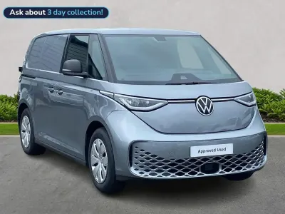 Używany VW ID. Buzz 210 kW (286 KM) 2025 Srebrny Minivan