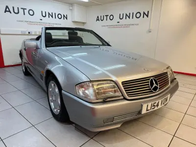 Used Mercedes SL500 322 HP (236 kW) 2009 Silver Cabriolet