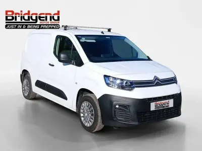 Gebraucht Citroën Berlingo 75 PS (55 kW) 2021 Weiß Van / Kleinbus